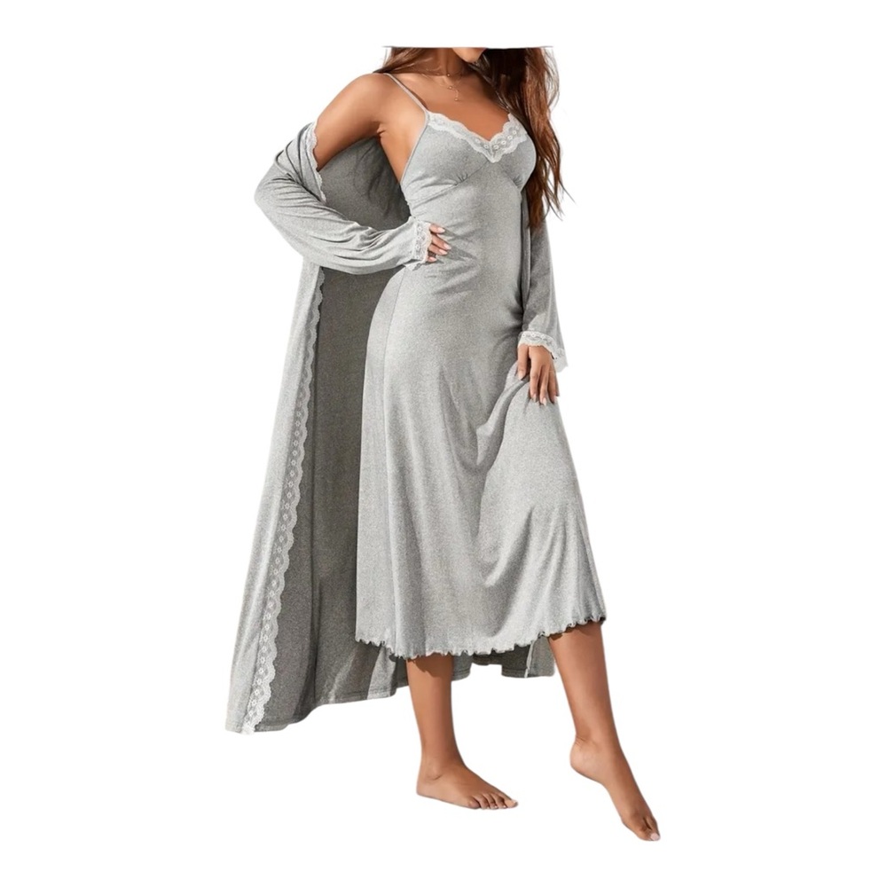 Elegant Gray Lace-Trimmed Sleepwear Set